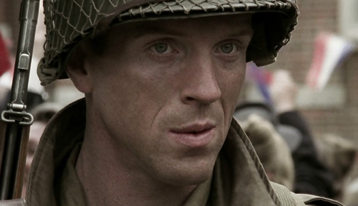 Damian Lewis as Richard Winters wearing a helmet in Band of Brothers